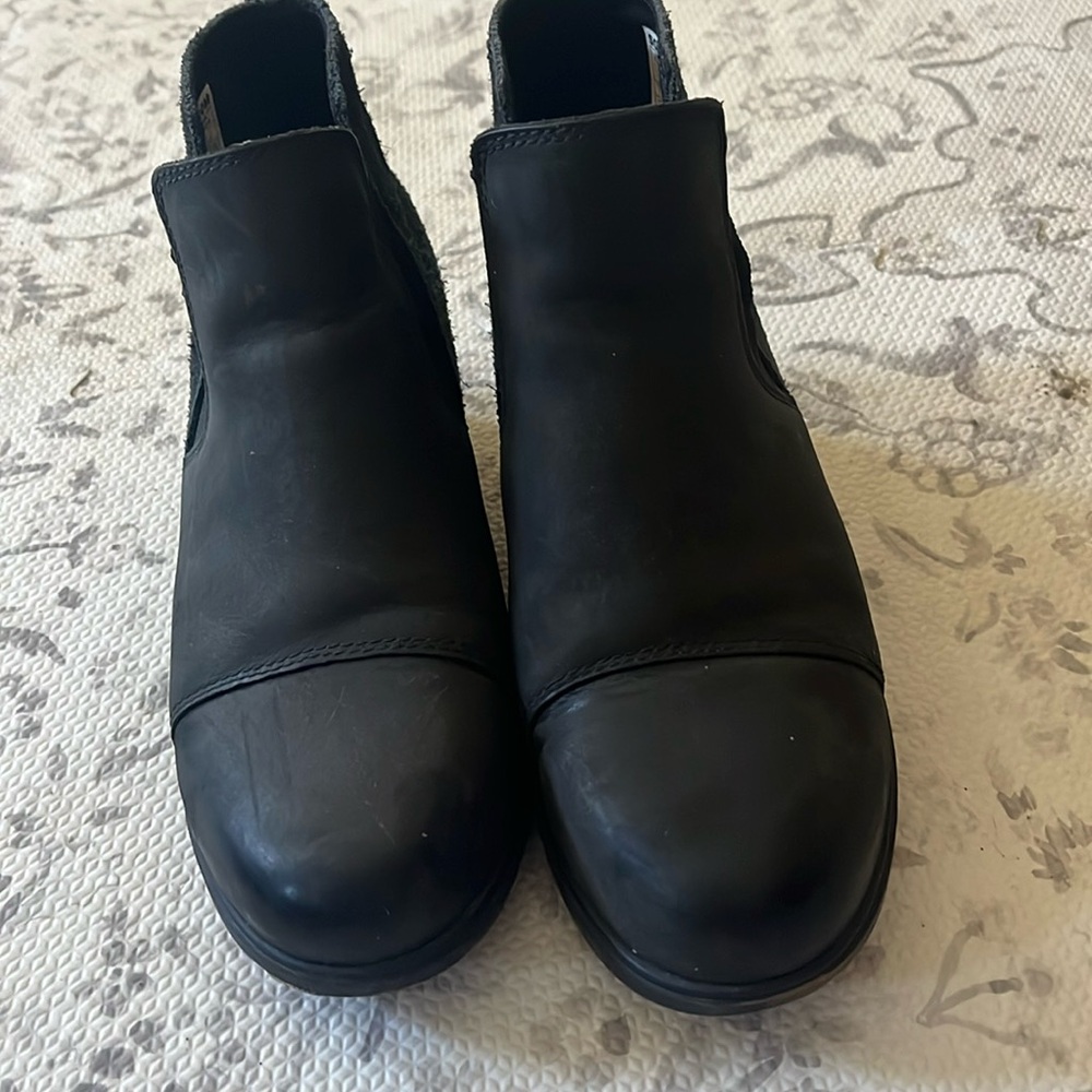 Sorel Evie boots